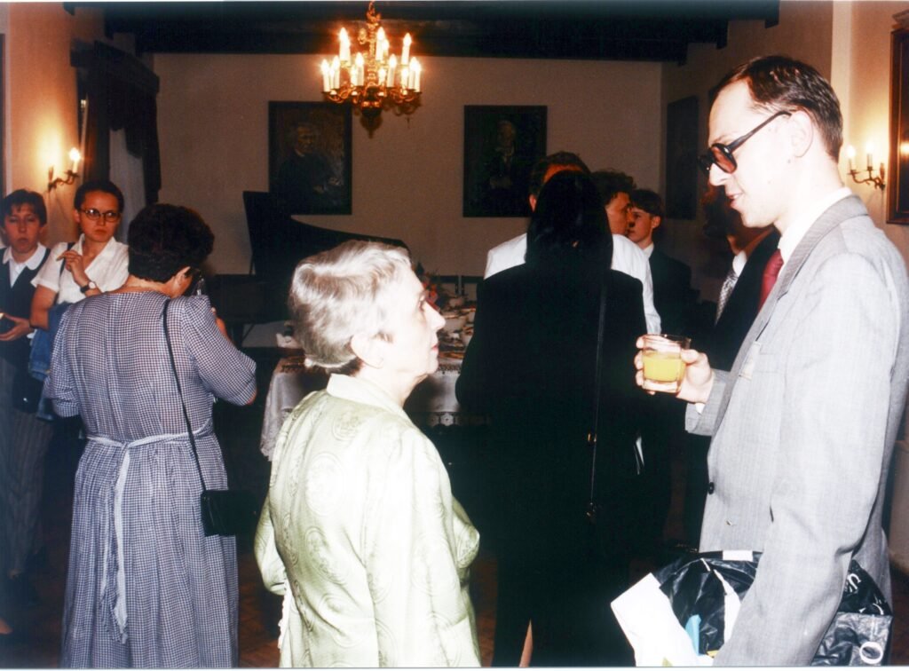 apżw rozmowie z prof. reginą smendzianką (lato 1998)